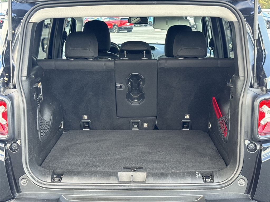 2017 Jeep Renegade Latitude North Edition photo 14