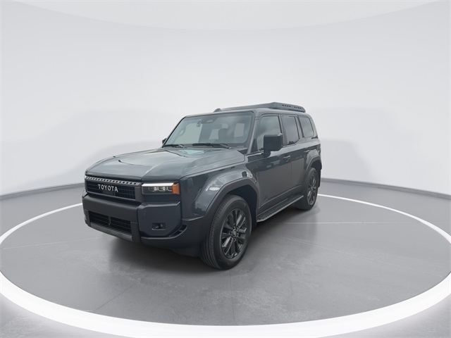 2025 Toyota Land Cruiser Base photo 4