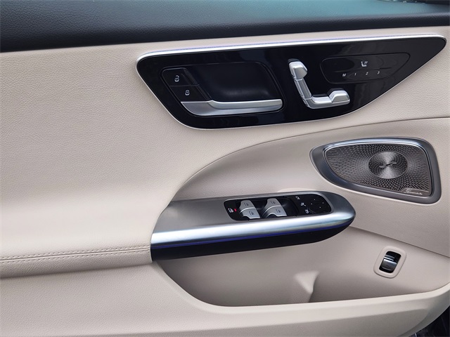 2025 Mercedes Benz C 300 4MATIC photo 10