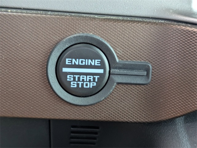 2021 Ford Bronco Outer Banks photo 27