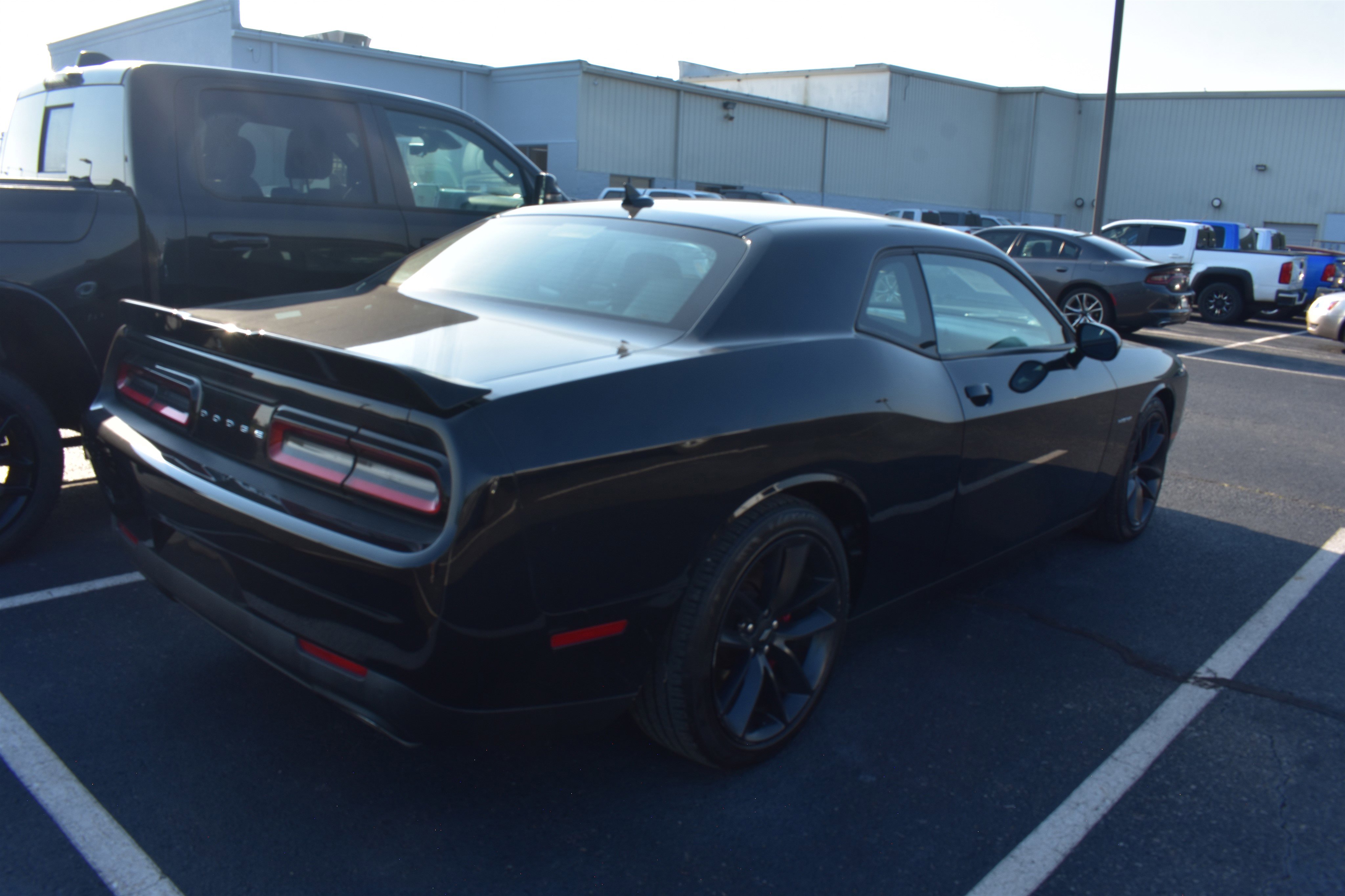 2021 Dodge Challenger R/T photo 2