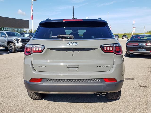 2021 Jeep Compass Limited photo 3