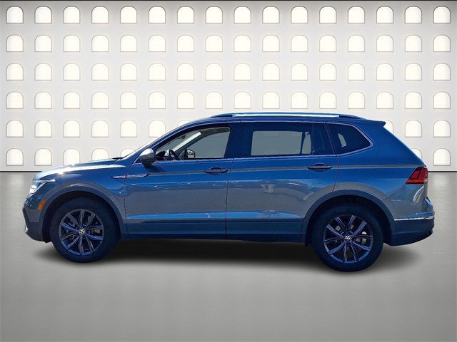 2022 Volkswagen Tiguan SE photo 4