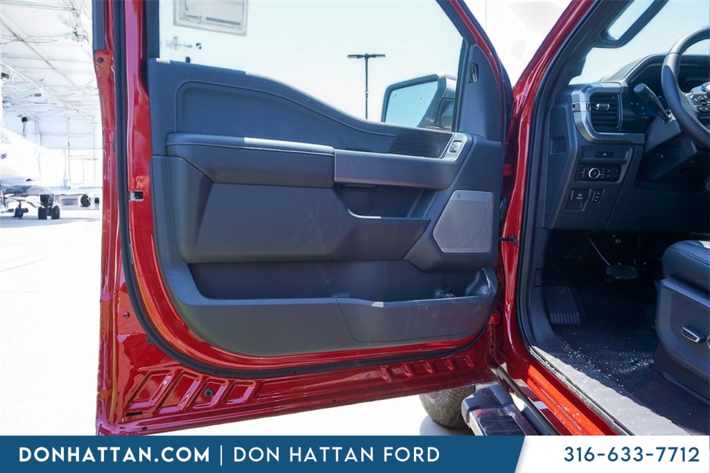 2025 Ford F-150 Lariat photo 15