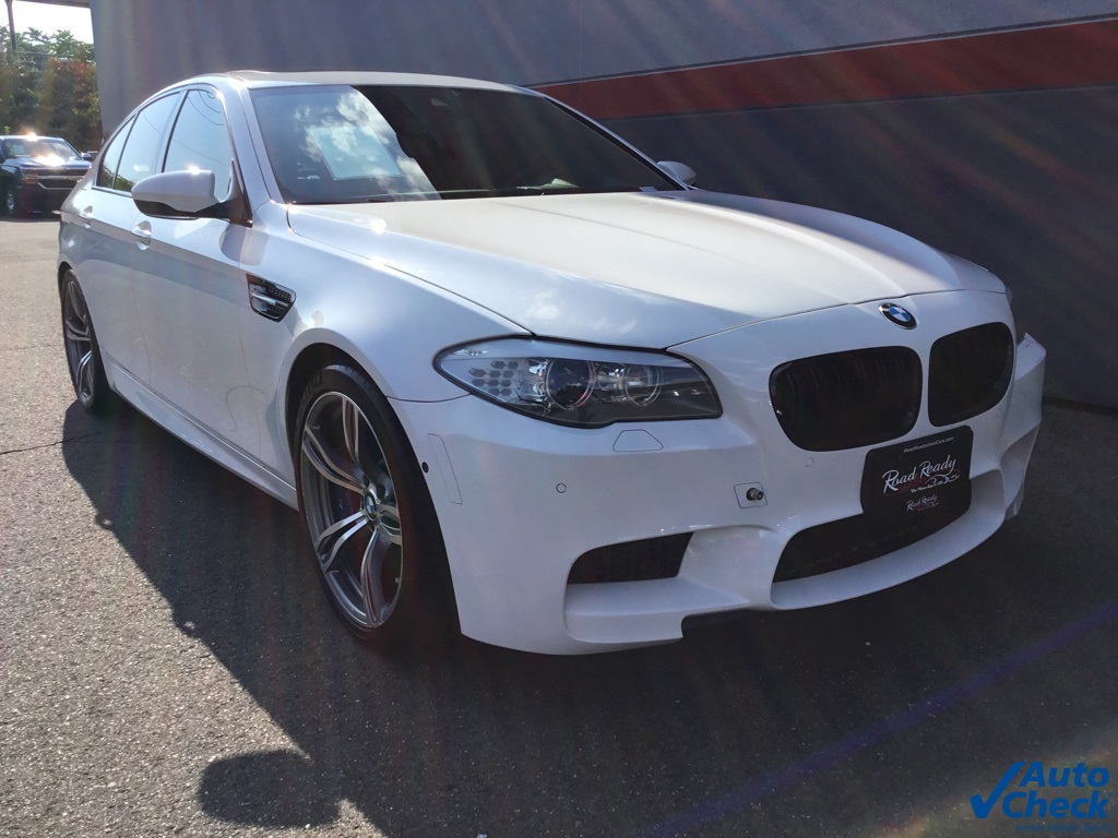2013 Bmw M5 5 Sedan photo 3