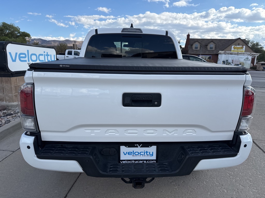 2020 Toyota Tacoma TRD Off-Road photo 4