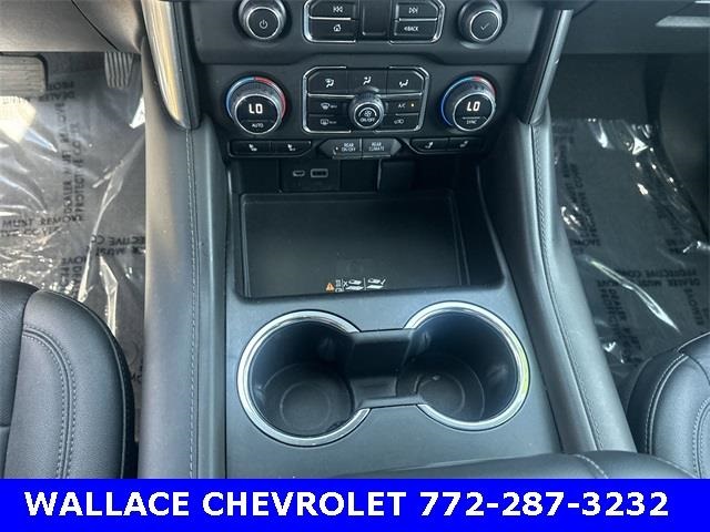 2023 Chevrolet Suburban Z71 photo 25