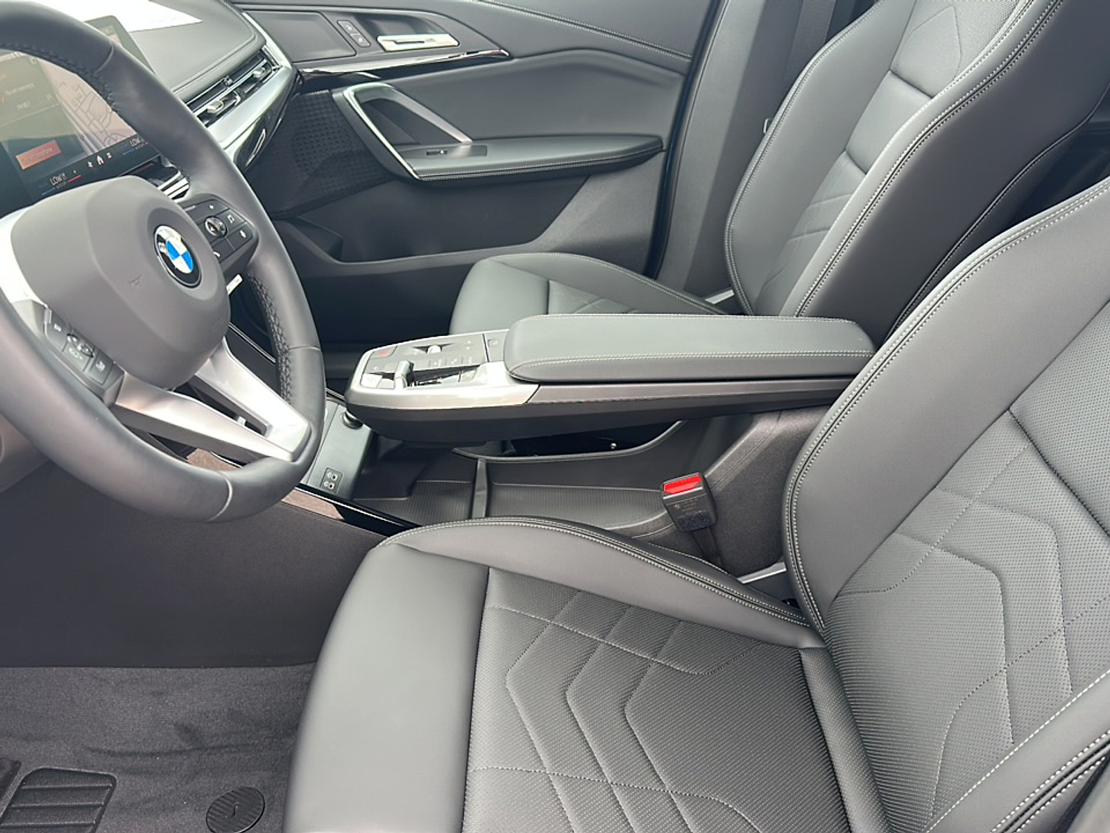 2025 Bmw X1 XDrive28i photo 4
