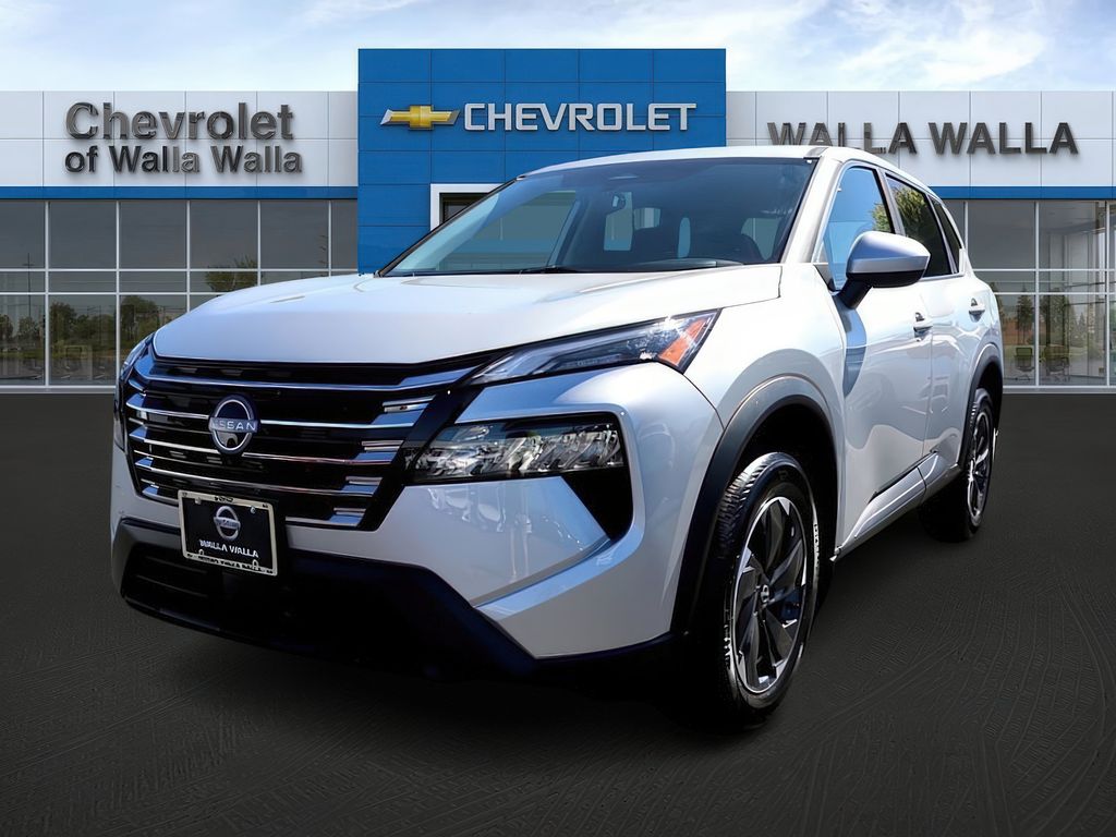 2024 Nissan Rogue SV photo 3