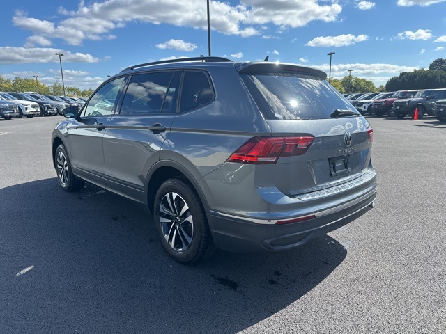 2024 Volkswagen Tiguan S photo 3