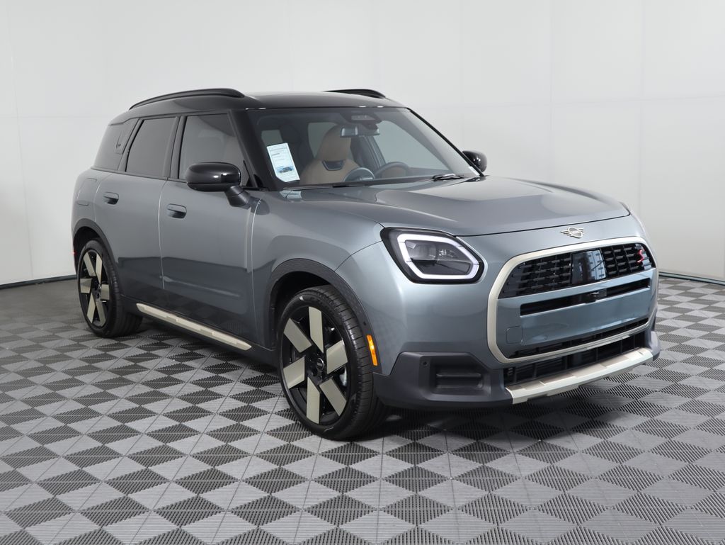 2025 Mini Countryman S ALL4 Iconic photo 3