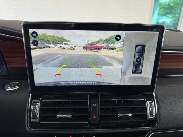 2023 Lincoln Navigator L Reserve photo 35