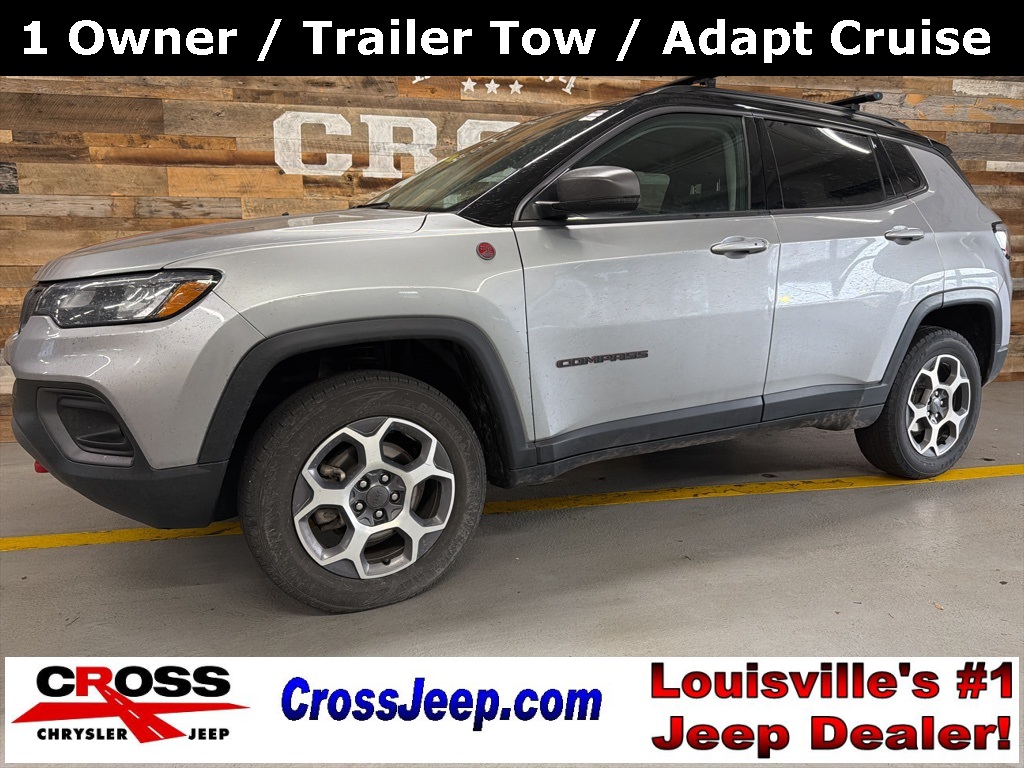 2022 Jeep Compass Trailhawk's photo