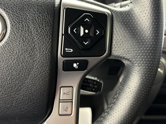 2023 Toyota 4Runner SR5 photo 17