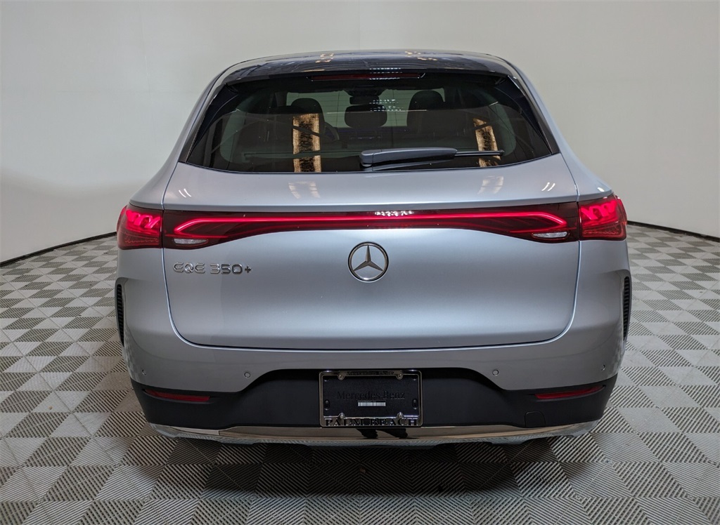 2025 Mercedes Benz 350 photo 4