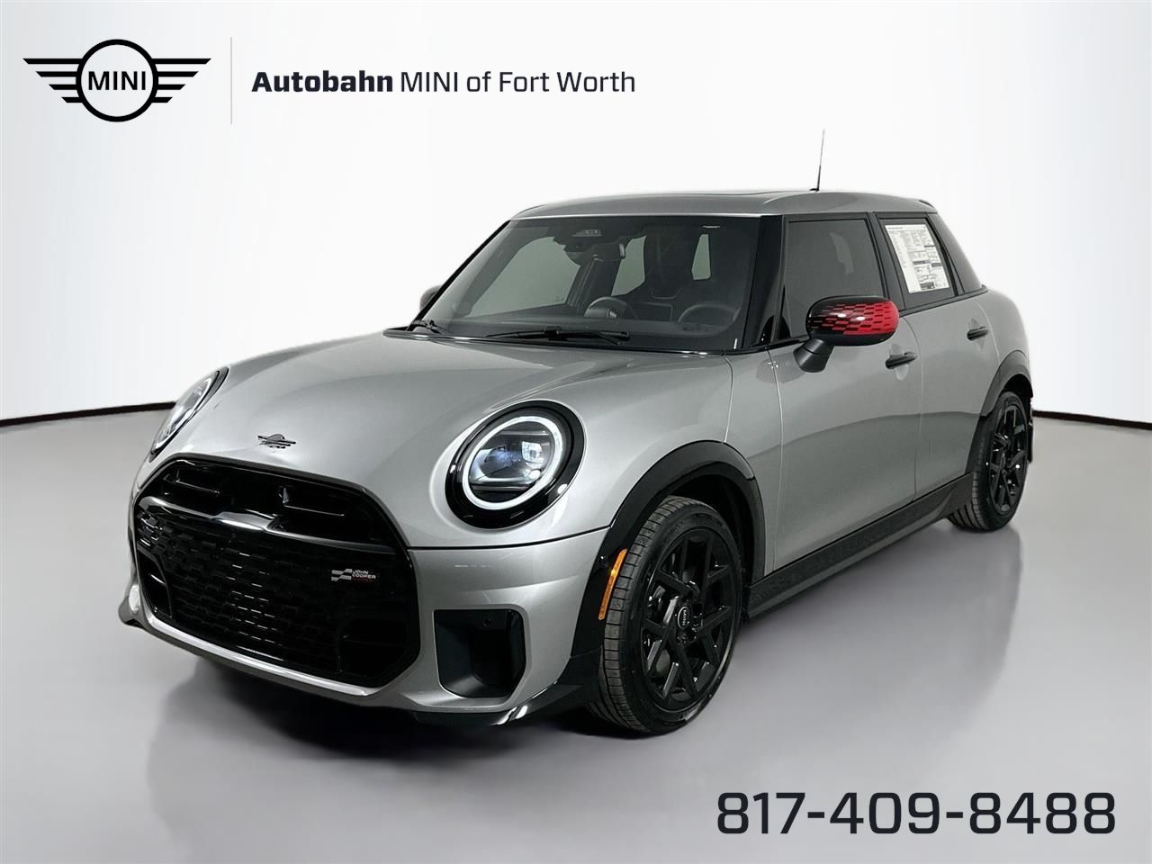 2025 MINI Hardtop 4 Door S's photo