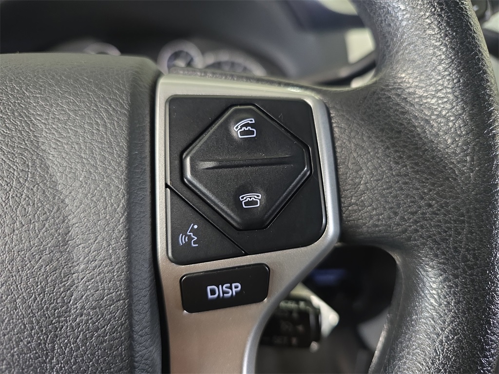 2016 Toyota Tundra SR5 photo 18