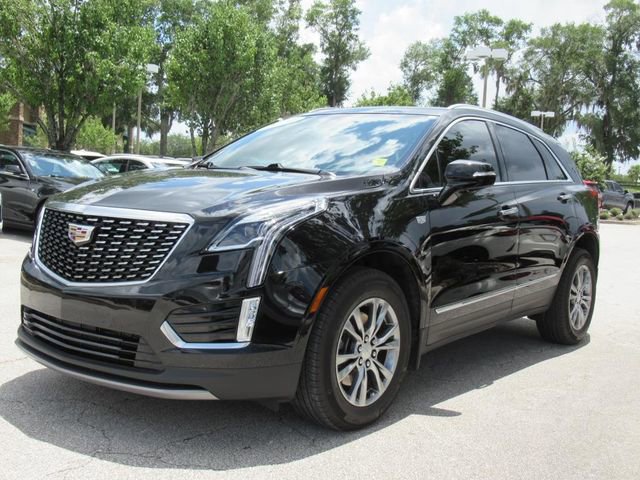 2021 Cadillac XT5 Premium Luxury photo 2