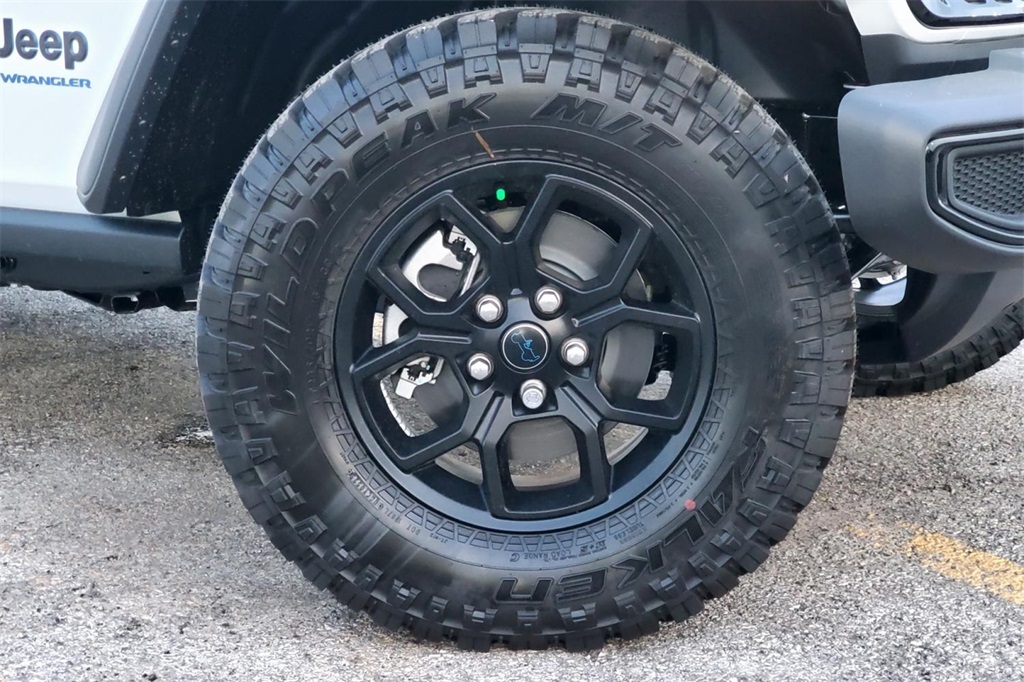 2025 Jeep Wrangler Willys 4xe photo 2