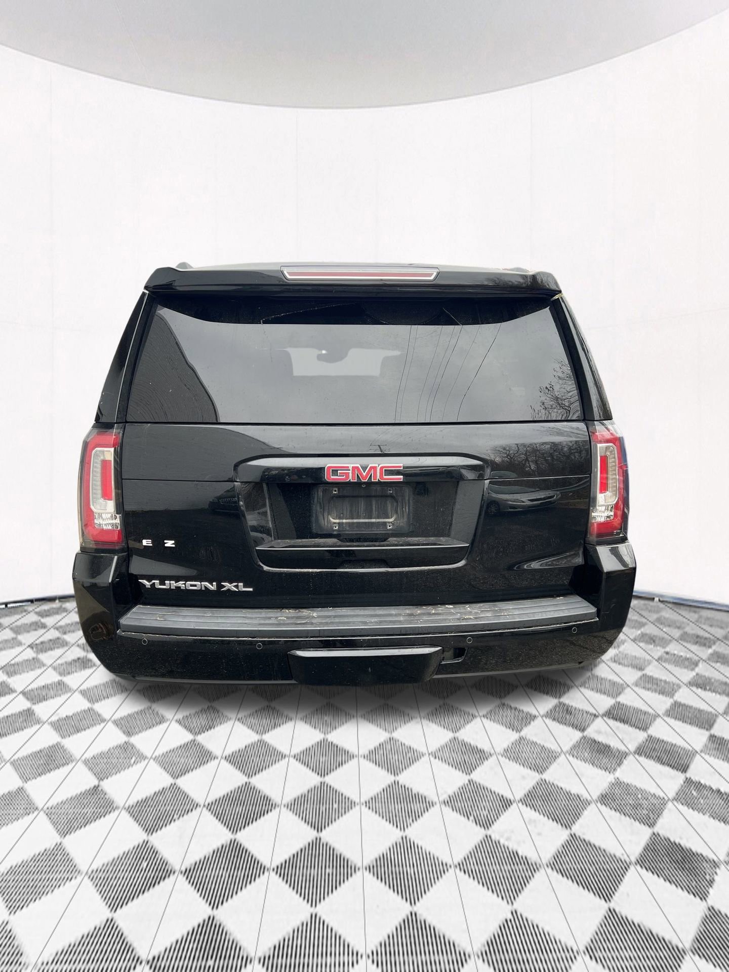 2017 Gmc Yukon XL SLT photo 2