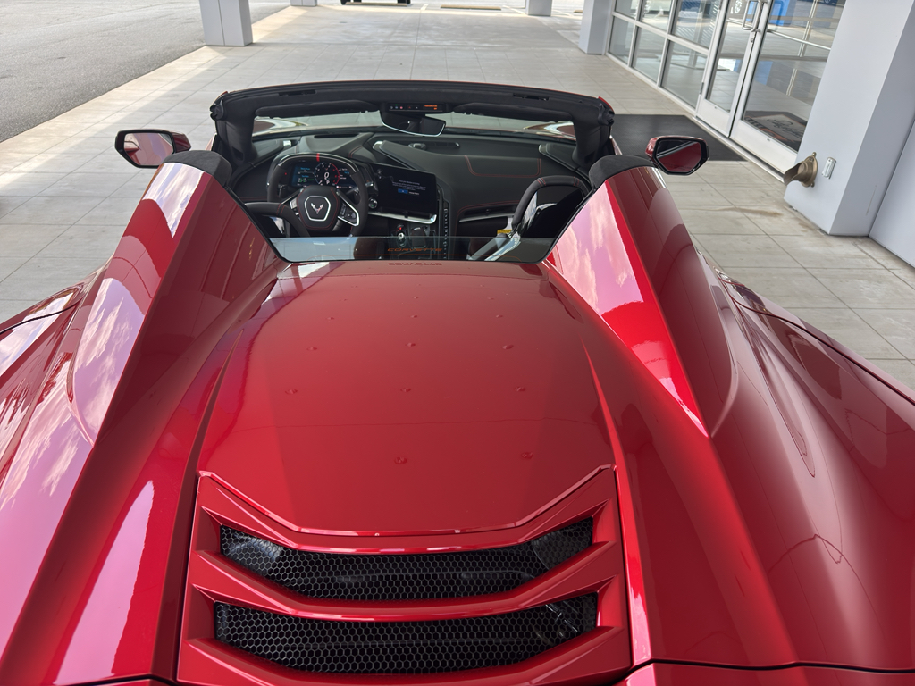 2025 Chevrolet Corvette E-Ray 3LZ photo 28