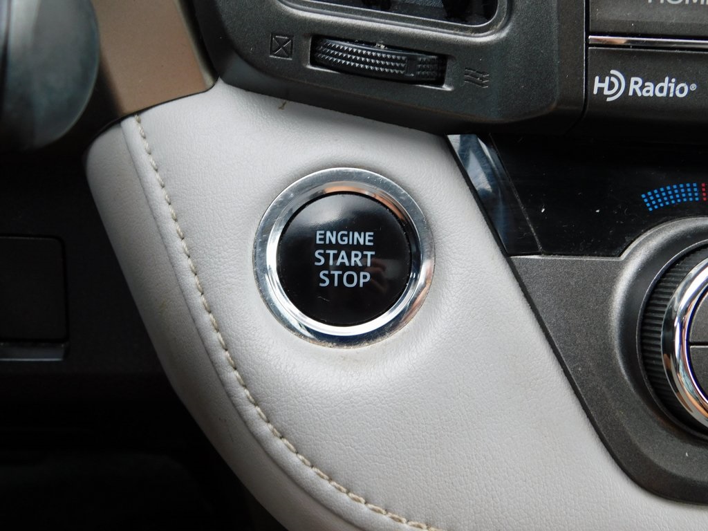 2015 Toyota RAV4 Limited photo 29