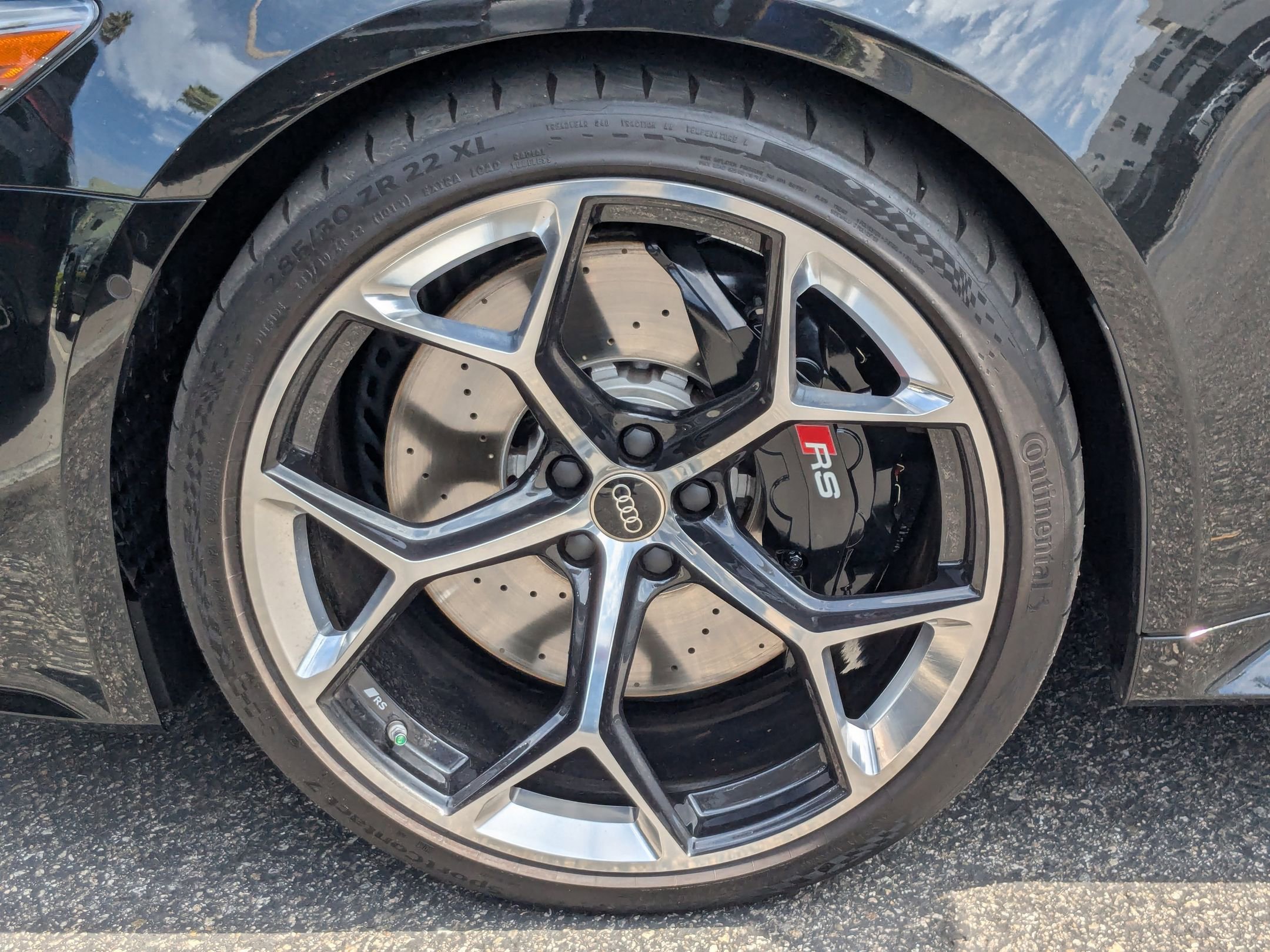 2025 Audi RS 6 Avant Performance Base photo 23