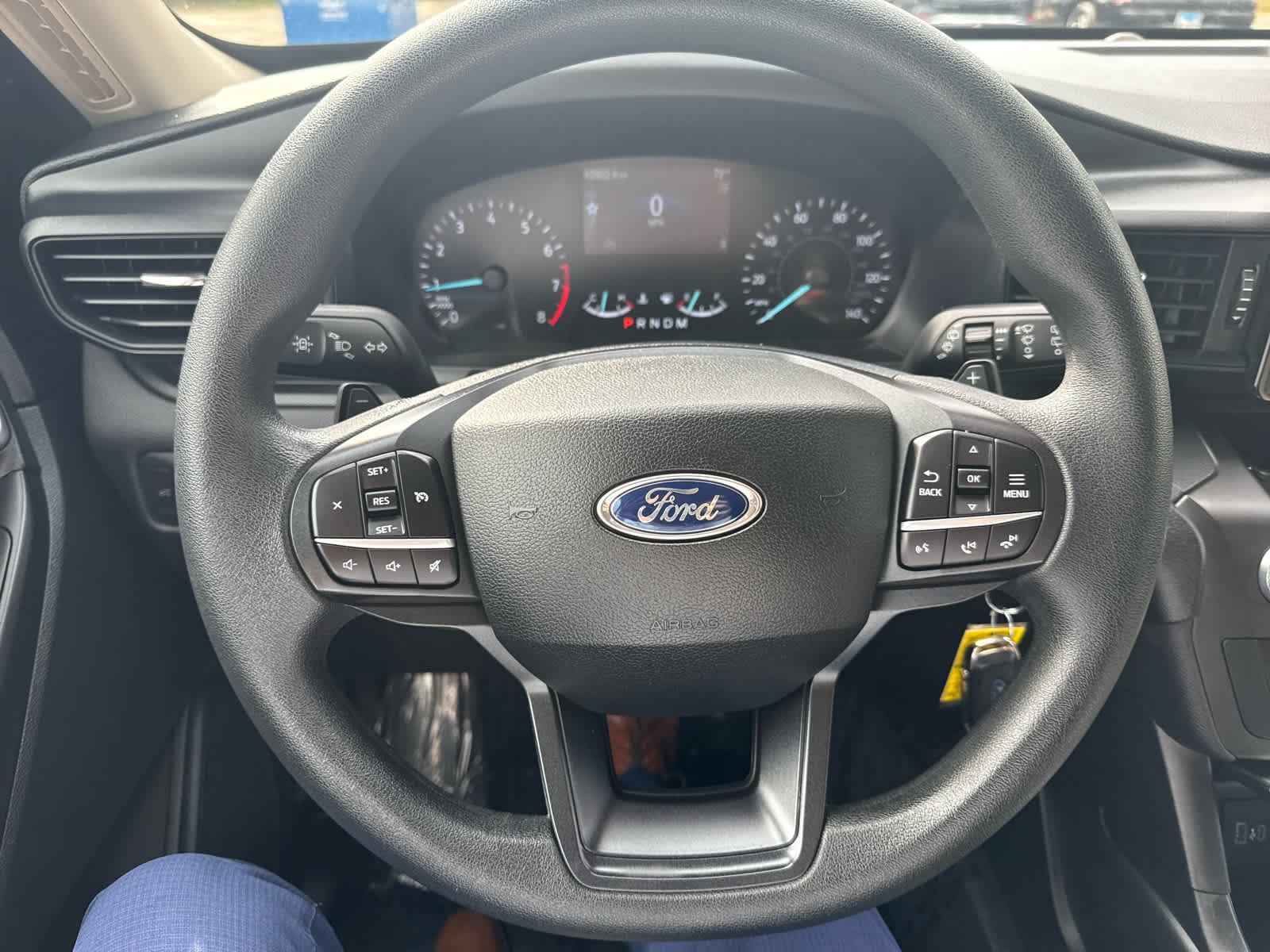 2020 Ford Explorer Base photo 24