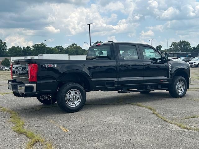 2026 Ford F-350 XL photo 13