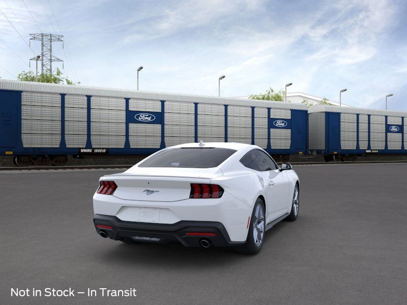 2025 Ford Mustang EcoBoost Premium photo 9