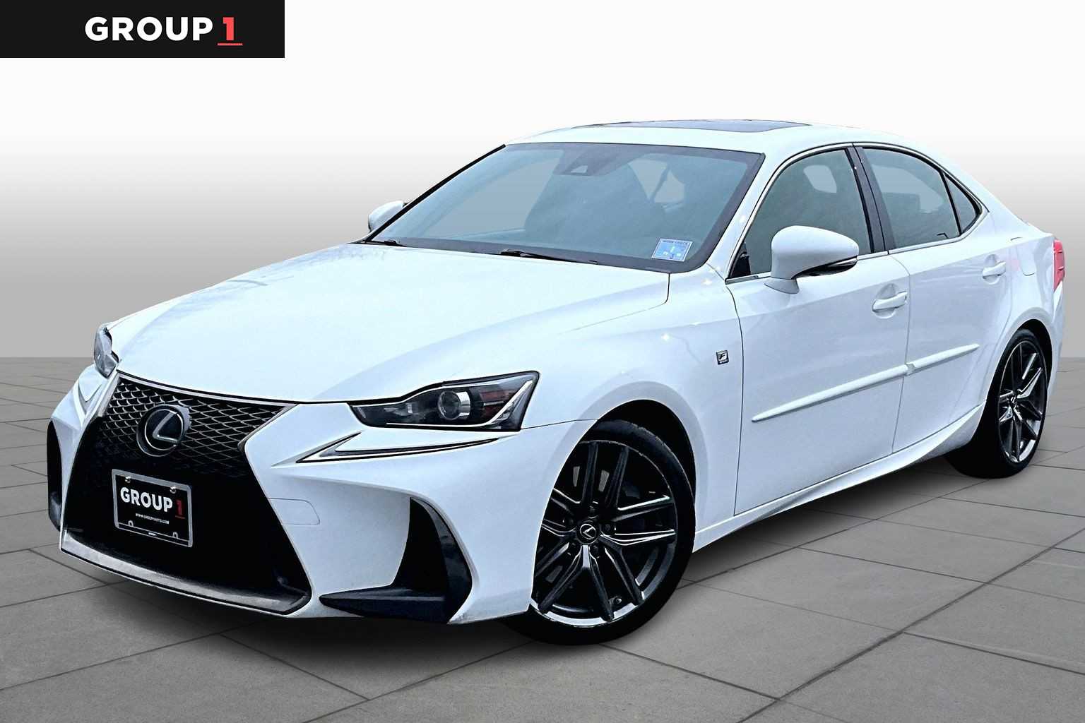 2019 Lexus IS 300 F SPORT's photo