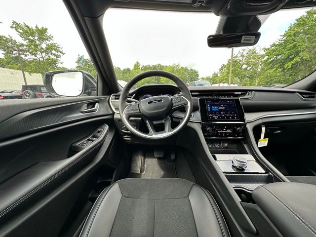 2025 Jeep Grand Cherokee Altitude X photo 15