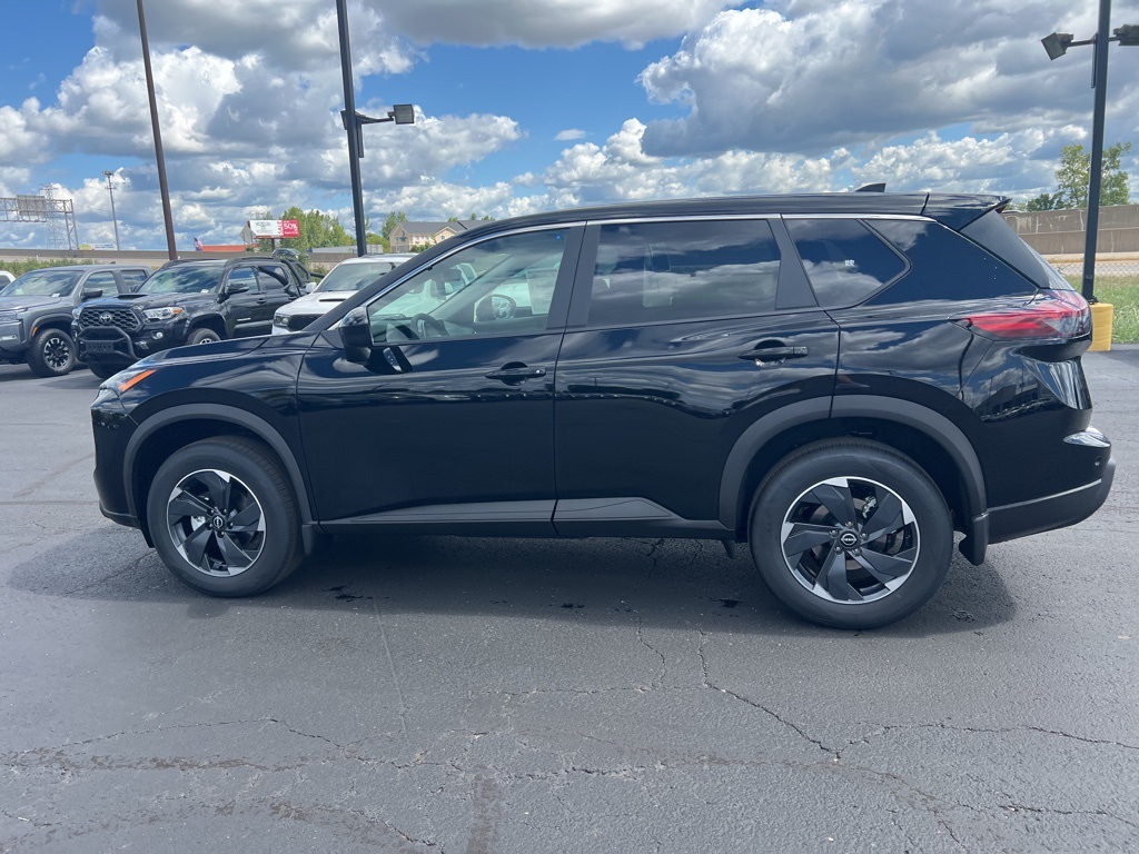 2026 Nissan Rogue SV photo 4