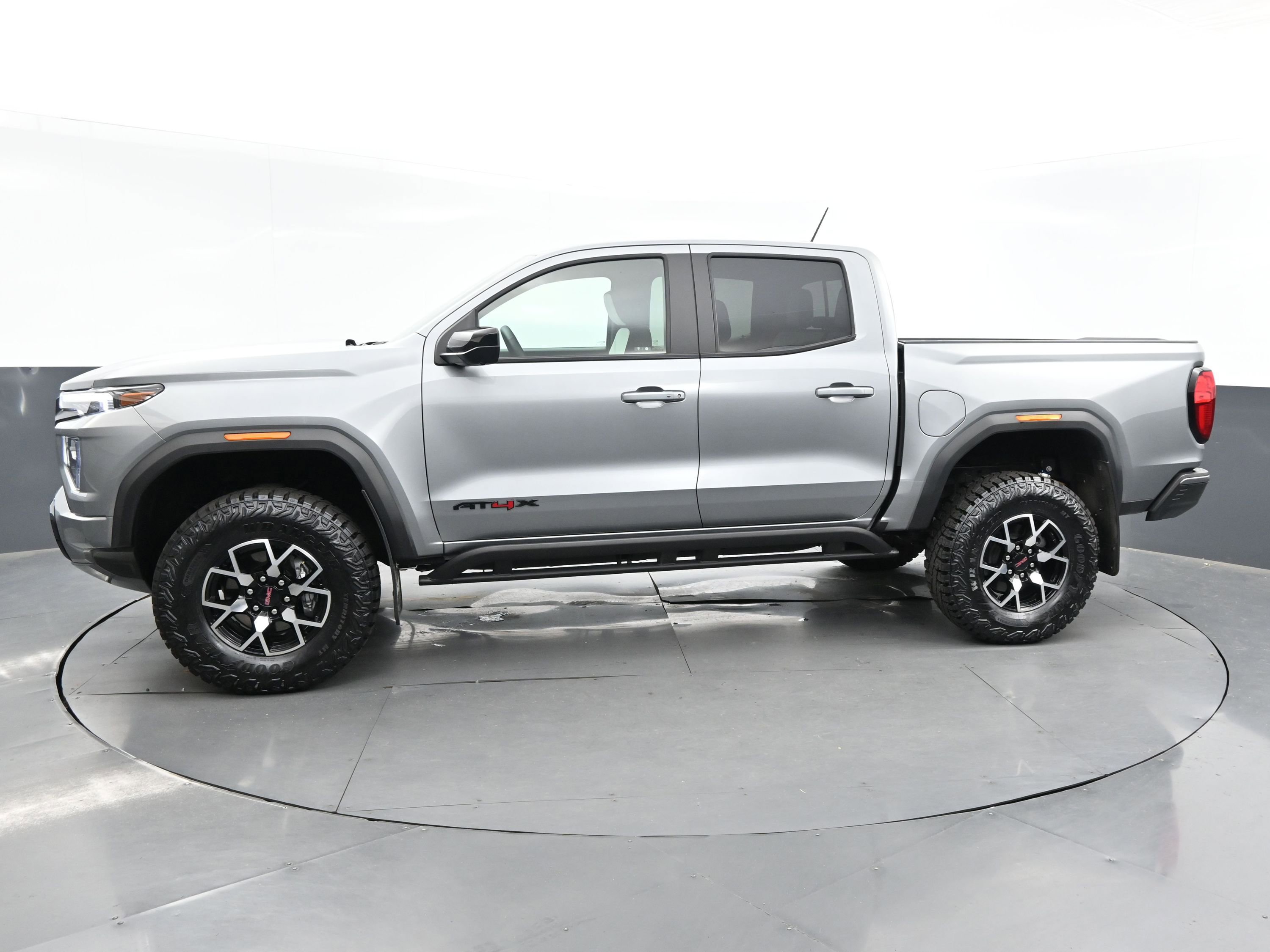 2023 Gmc Canyon AT4X photo 4