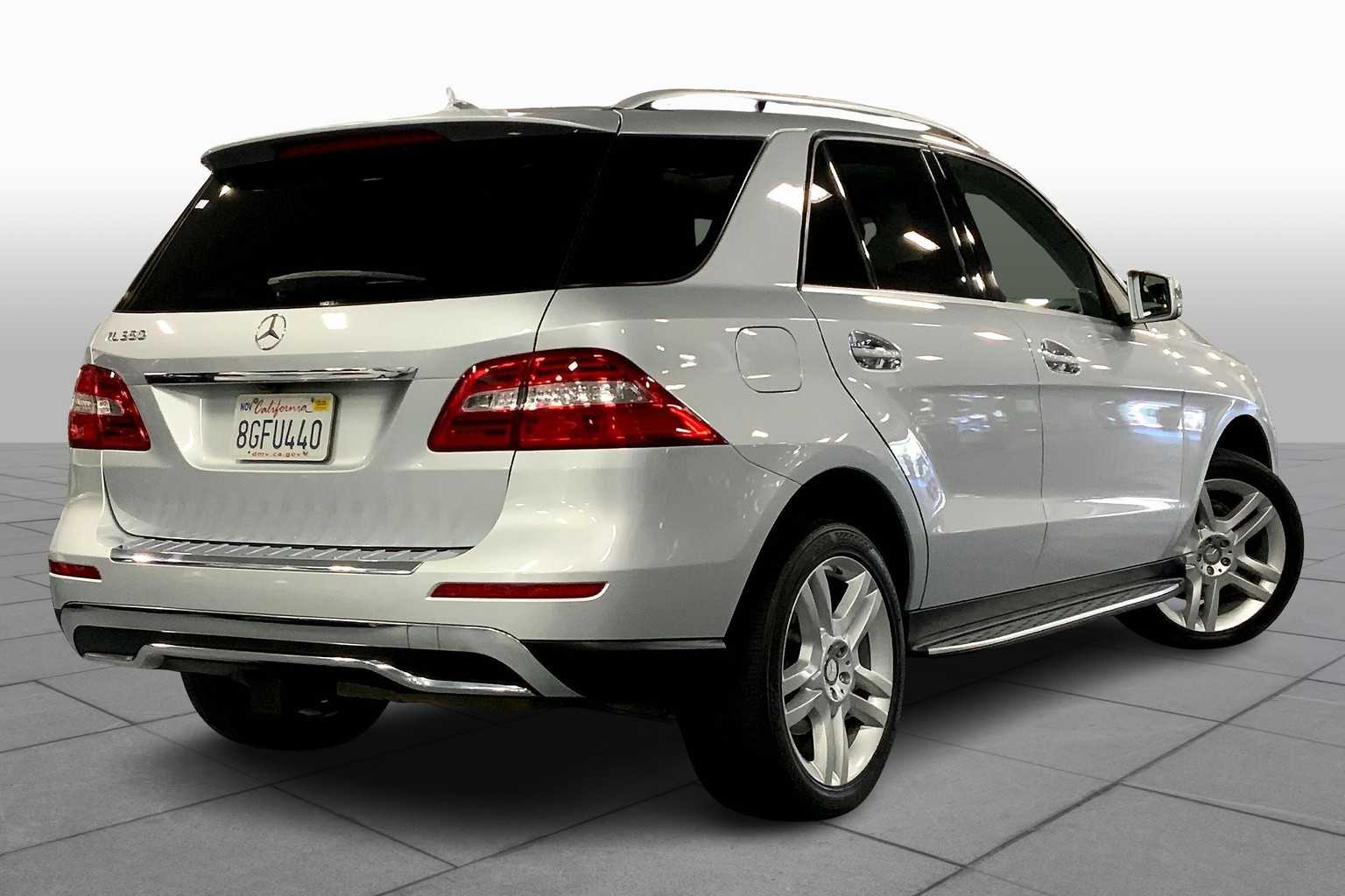 2015 Mercedes Benz ML 350 photo 11