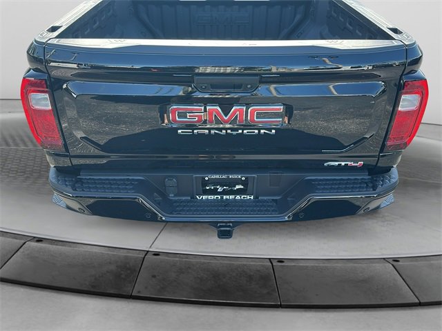 2025 Gmc Canyon AT4 photo 9