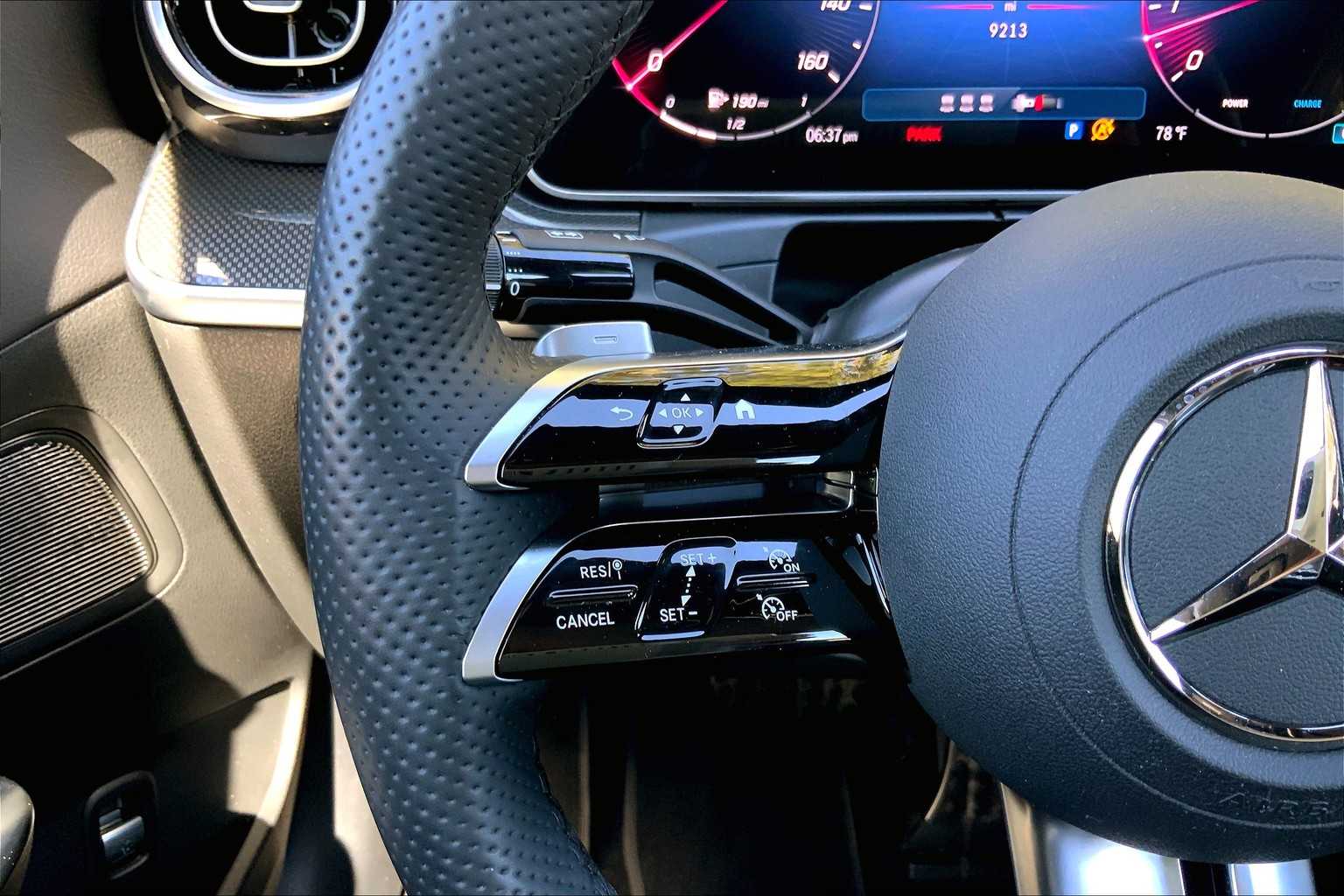 2025 Mercedes Benz C 300 4MATIC photo 23