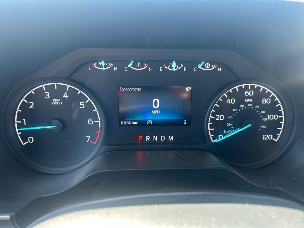 2023 Ford F-150 XLT photo 9