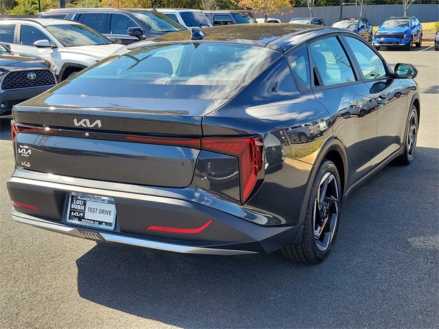 2025 Kia K4 EX photo 4