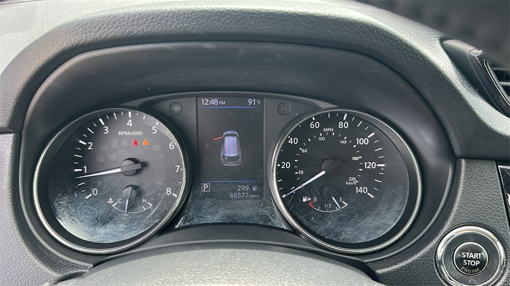 2018 Nissan Rogue SV photo 20