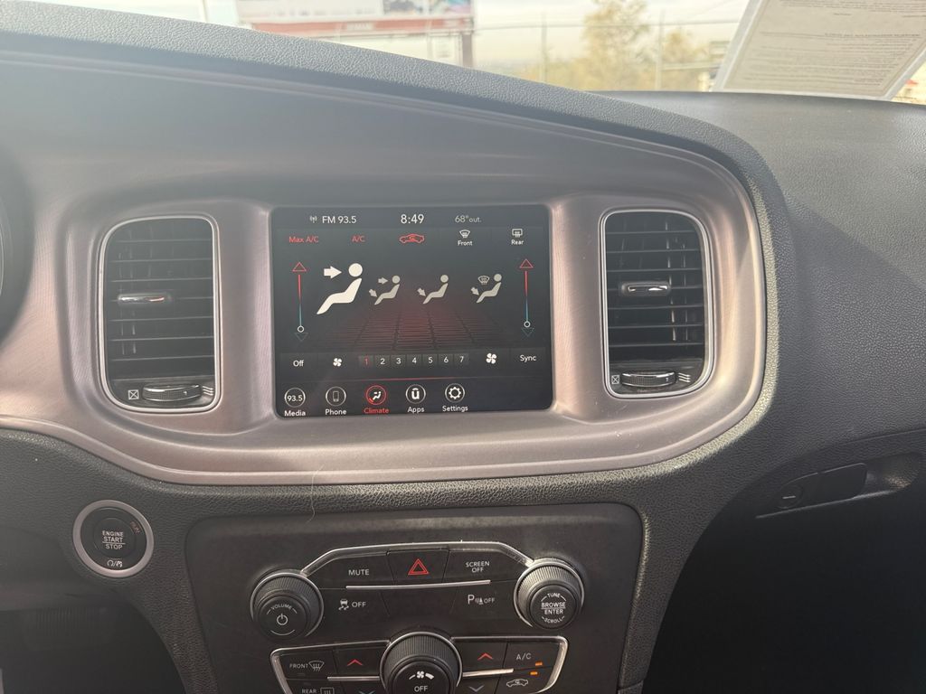 2023 Dodge Charger SXT photo 11