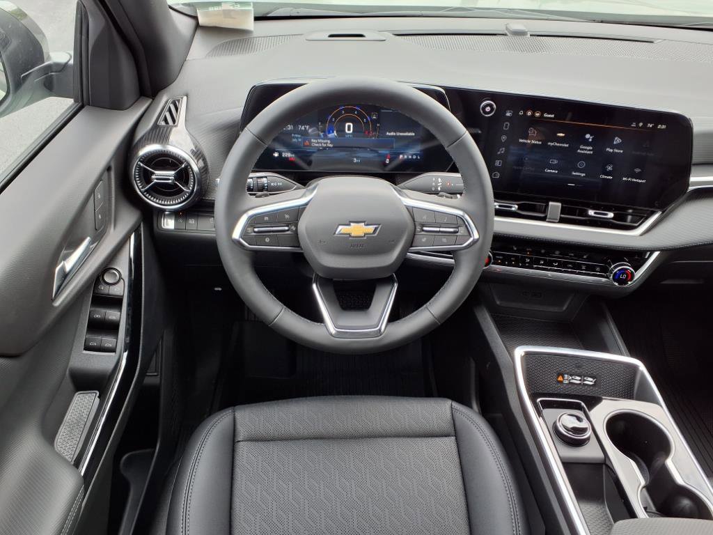 2026 Chevrolet Equinox LT photo 5