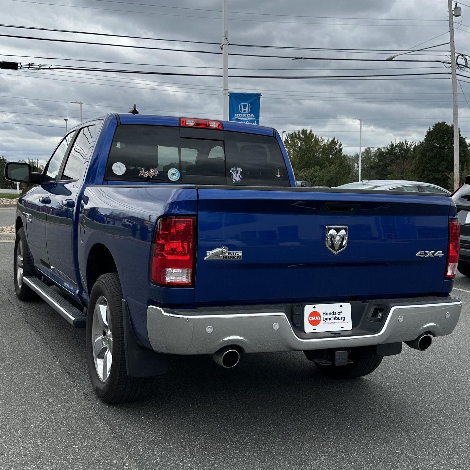 2017 Ram 1500 Big Horn photo 3