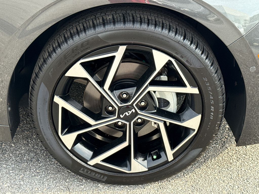 2025 Kia K5 EX photo 12