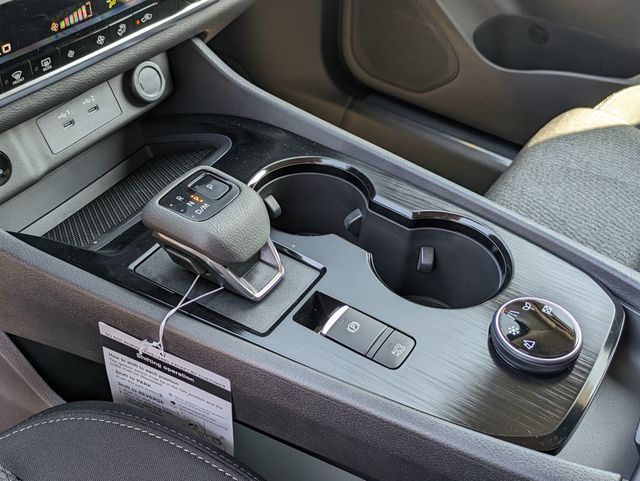 2026 Nissan Rogue SV photo 20