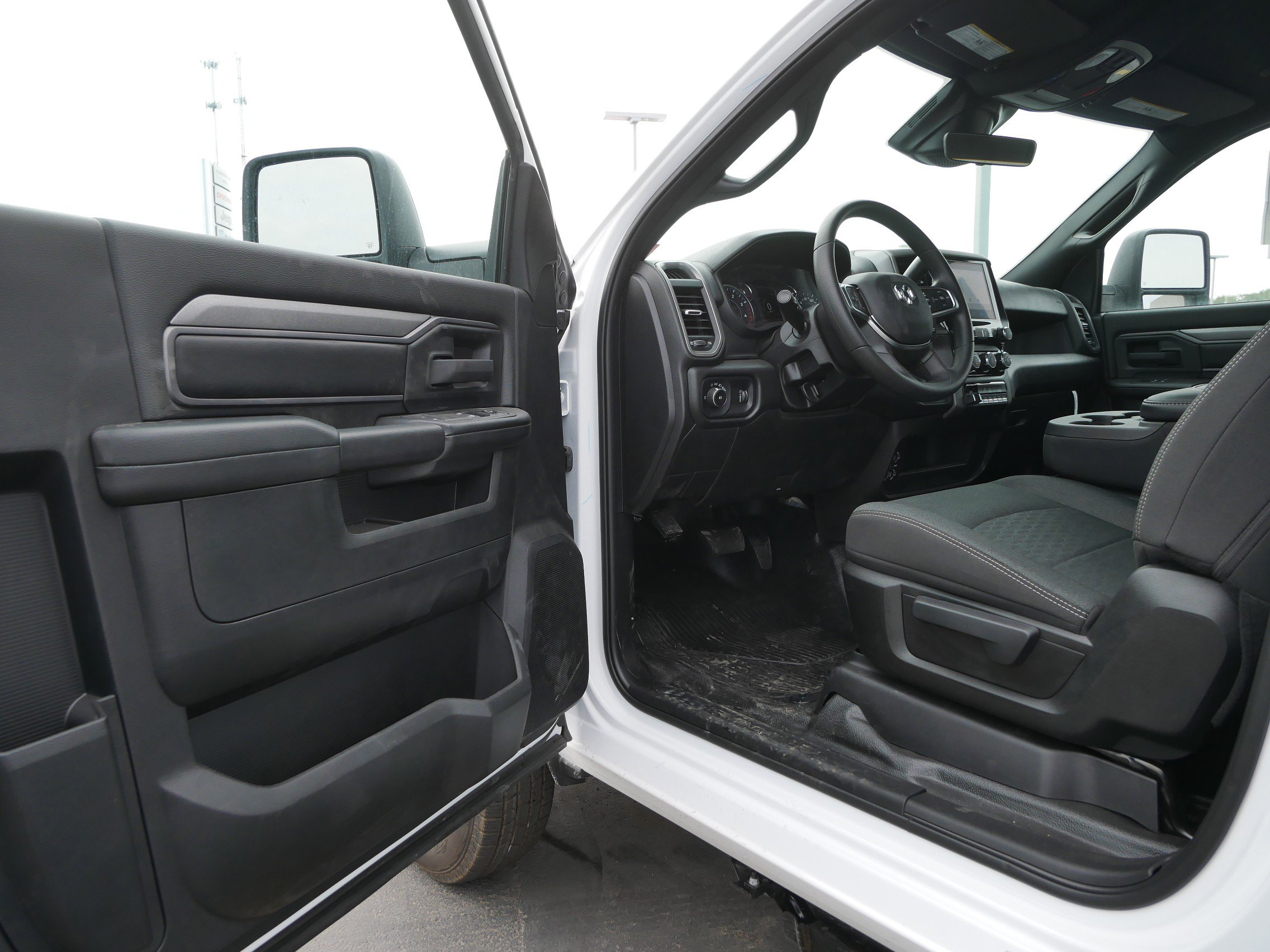 2026 Ram 3500 Tradesman photo 5