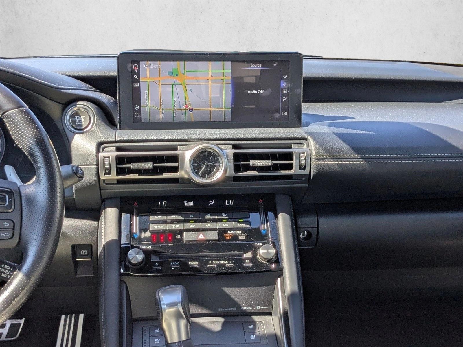 2022 Lexus IS 350 F SPORT photo 14