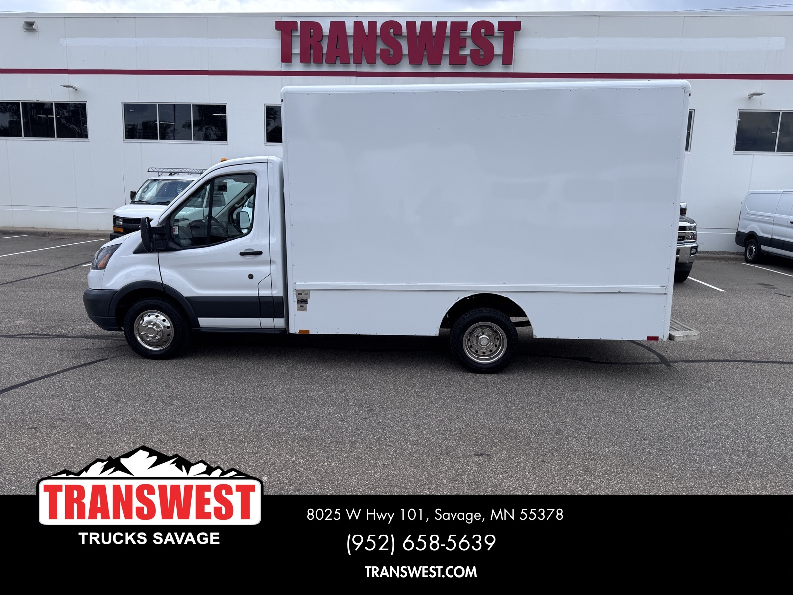 2018 Ford Transit Chassis Cab photo 2