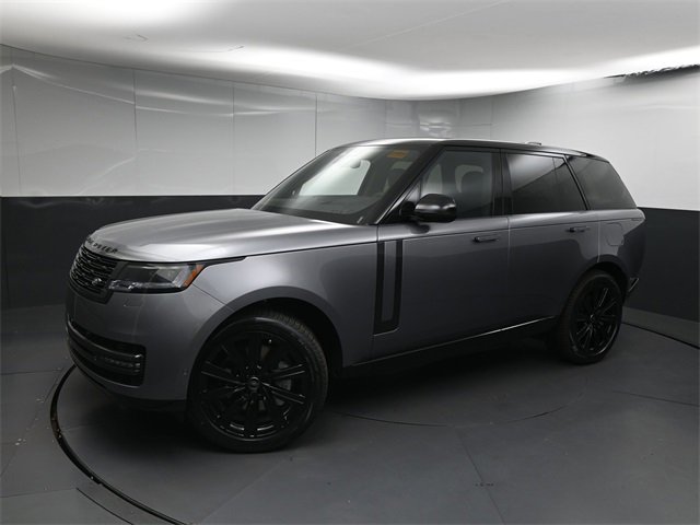2025 Land Rover Range Rover SE's photo