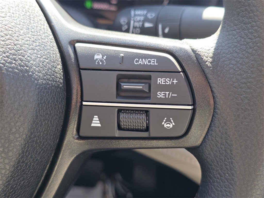 2025 Honda Accord SE photo 23
